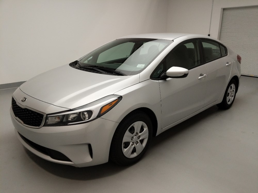 Used 2017 Kia Forte Driver Front Bumper