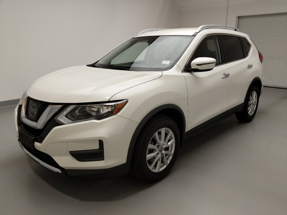 Used 2017 Nissan Rogue Driver Front Bumper