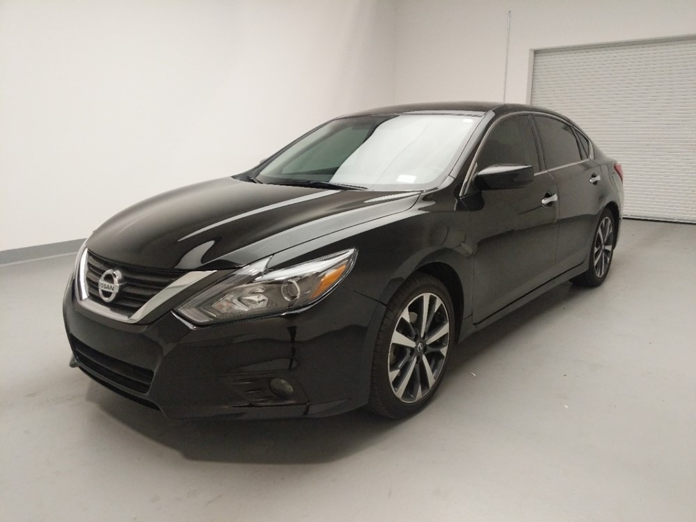 Used 2016 Nissan Altima Driver Front Bumper