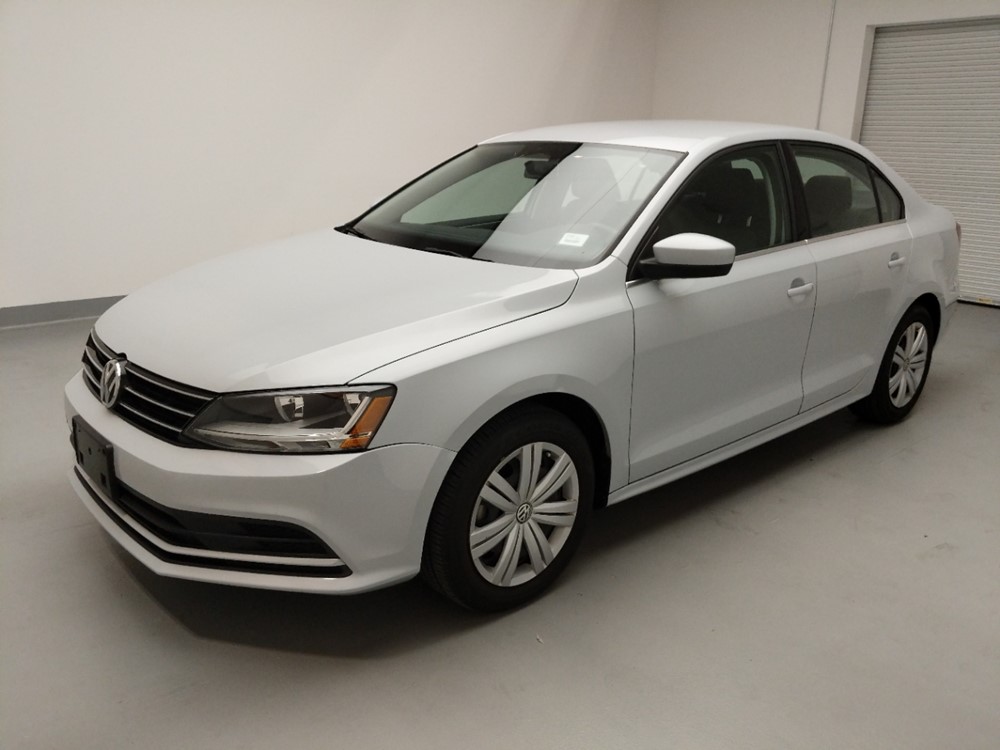 Used 2017 Volkswagen Jetta Driver Front Bumper
