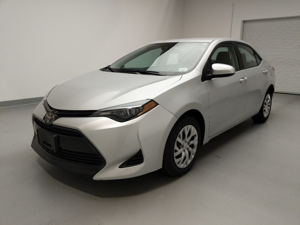 Used 2018 Toyota Corolla Driver Front Bumper