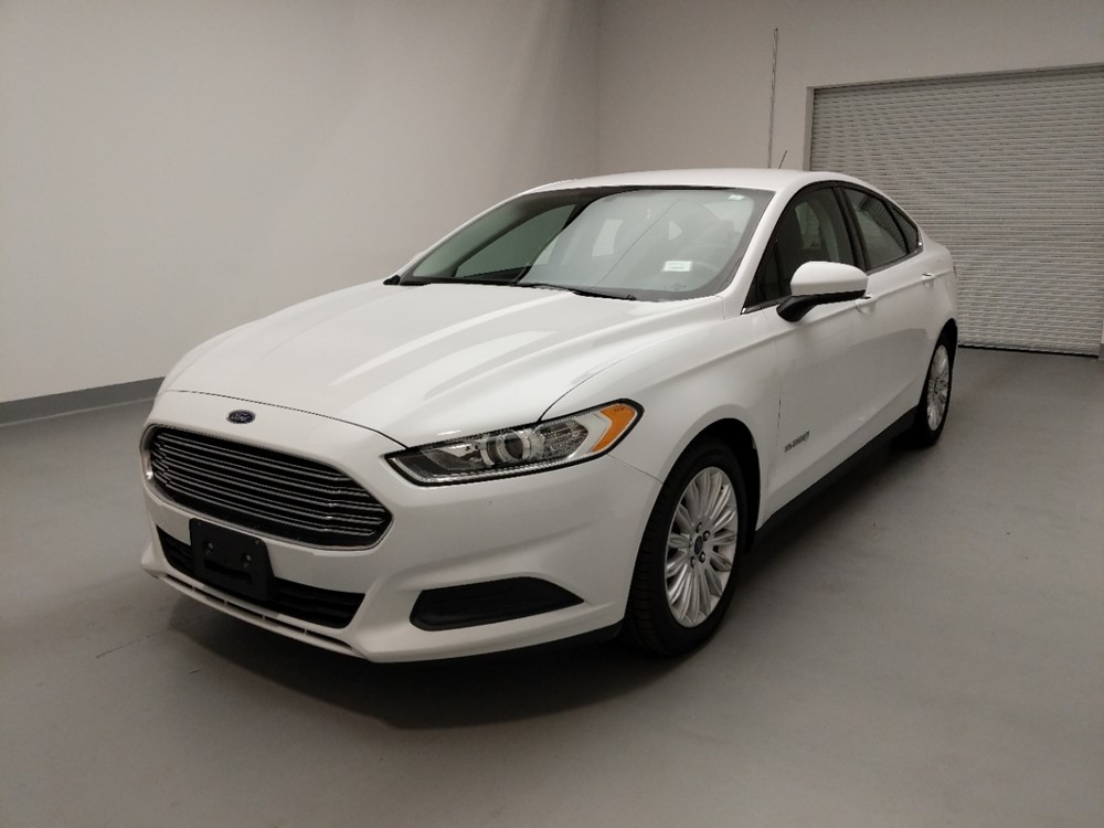 Used 2016 Ford Fusion Driver Front Bumper