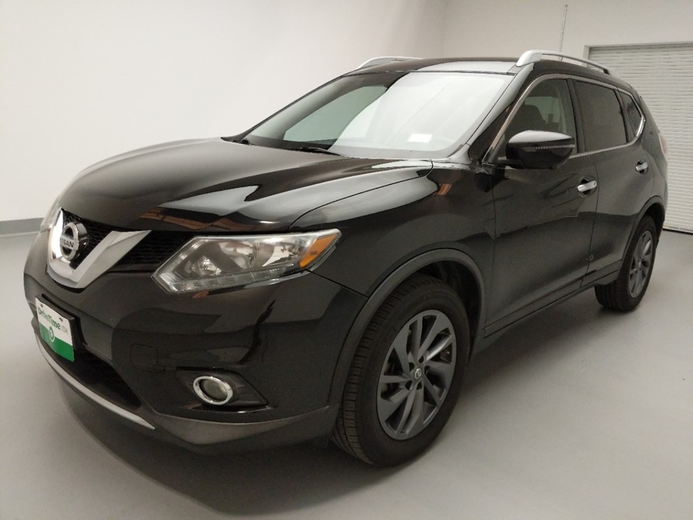 Used 2016 Nissan Rogue Driver Front Bumper