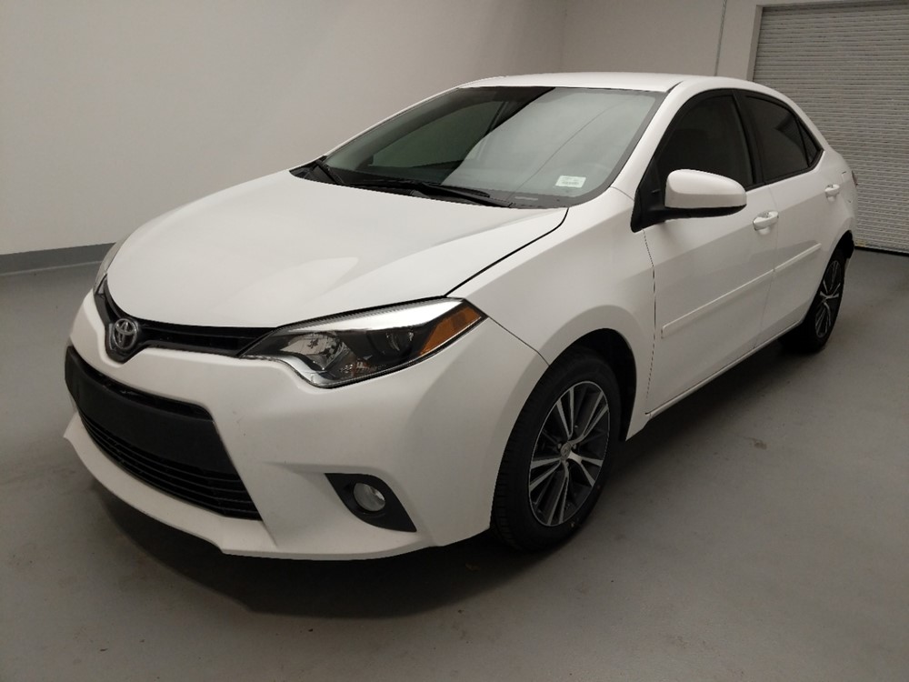 Used 2016 Toyota Corolla Driver Front Bumper