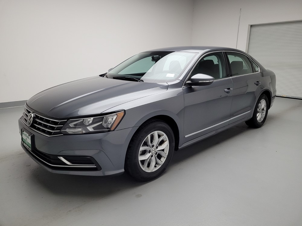 Used 2017 Volkswagen Passat Driver Front Bumper