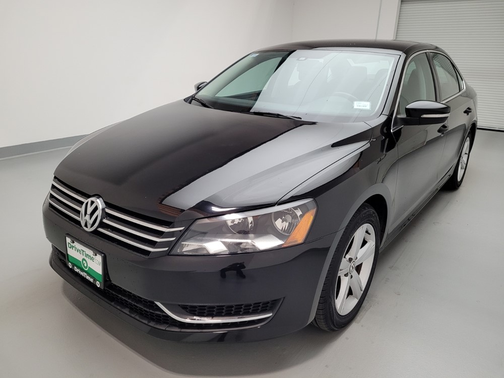Used 2013 Volkswagen Passat Driver Front Bumper