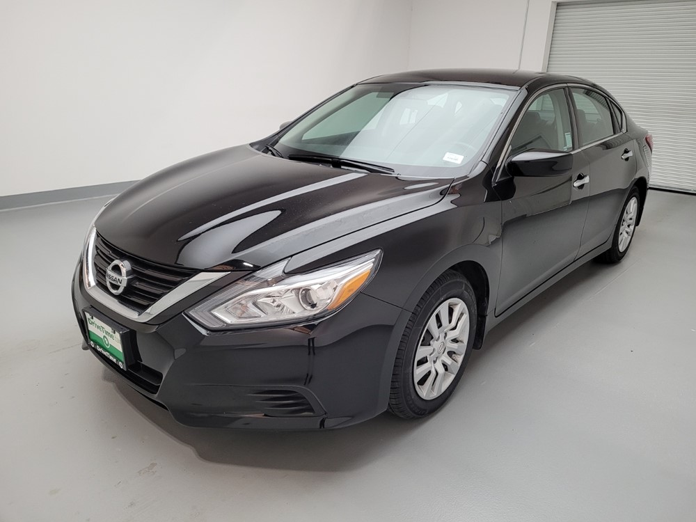 Used 2018 Nissan Altima Driver Front Bumper