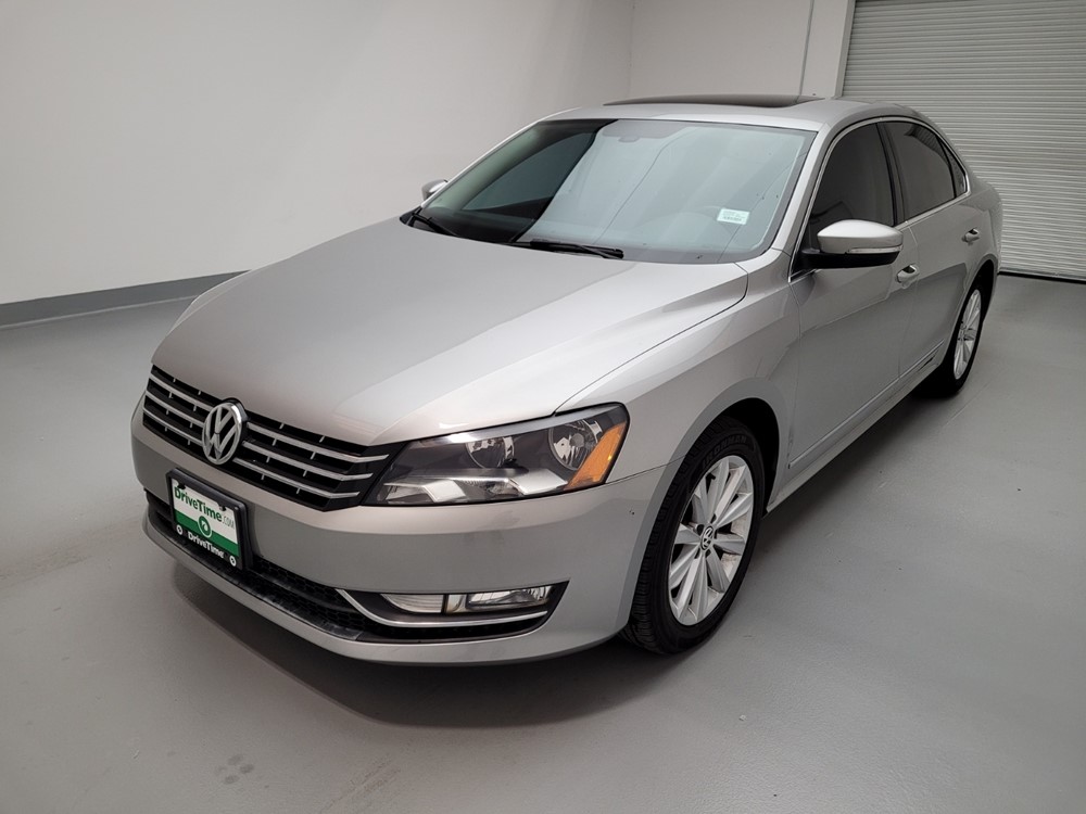 Used 2013 Volkswagen Passat Driver Front Bumper