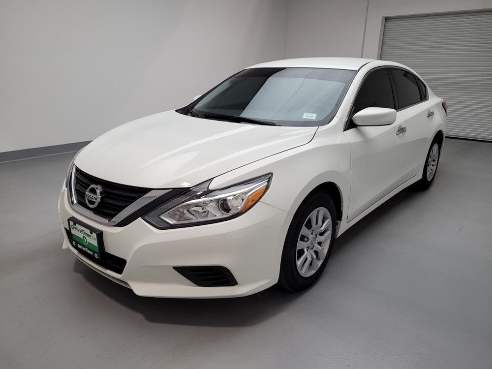 Used 2018 Nissan Altima Driver Front Bumper