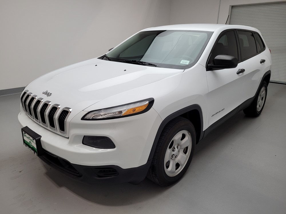Used 2014 Jeep Cherokee Driver Front Bumper