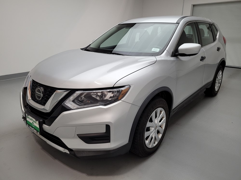 Used 2018 Nissan Rogue Driver Front Bumper