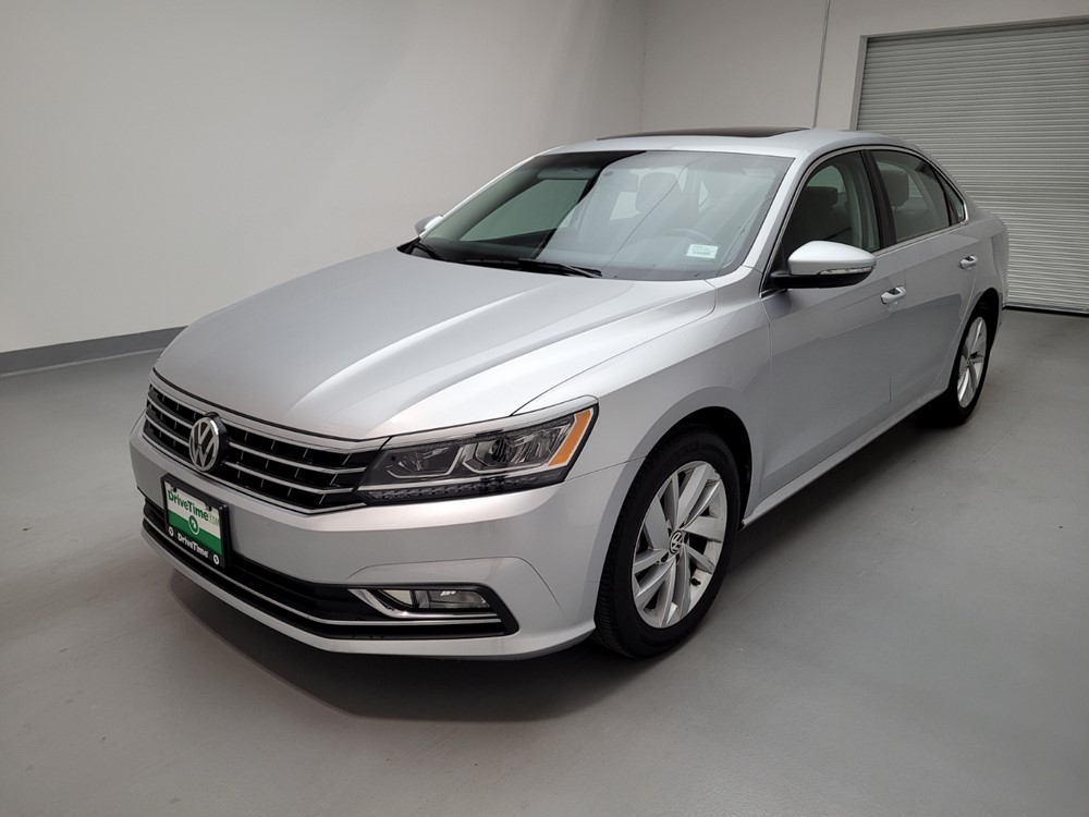 Used 2018 Volkswagen Passat Driver Front Bumper