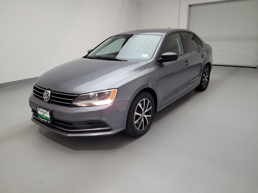 Used 2016 Volkswagen Jetta Driver Front Bumper