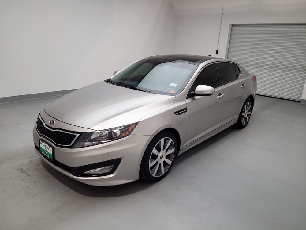 Used 2013 Kia Optima Driver Front Bumper