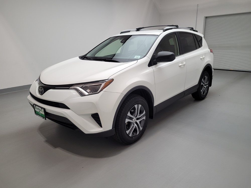 Used 2018 Toyota RAV4 Driver Front Bumper