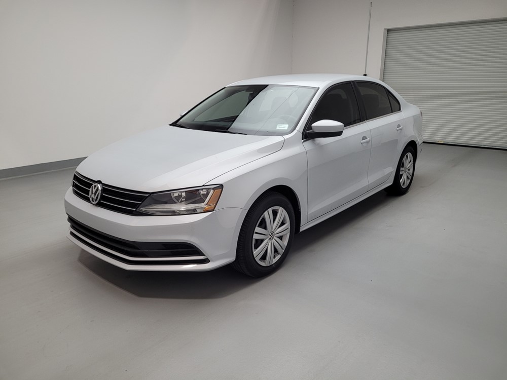 Used 2017 Volkswagen Jetta Driver Front Bumper