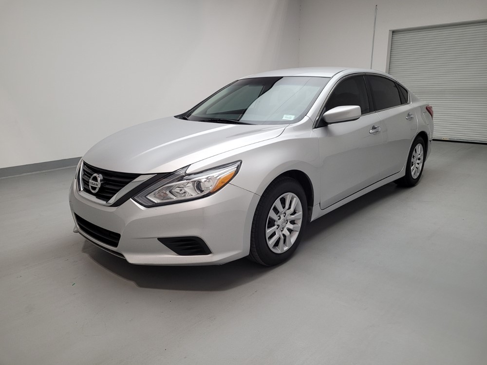Used 2018 Nissan Altima Driver Front Bumper