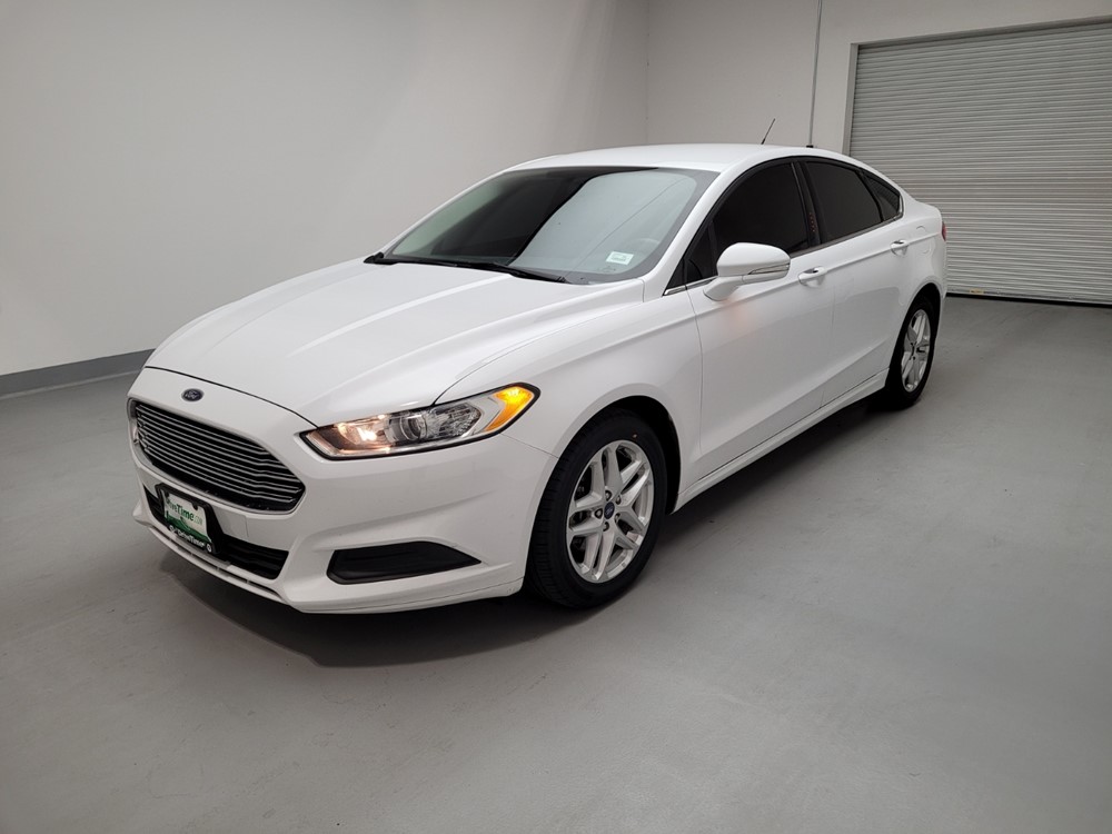 Used 2016 Ford Fusion Driver Front Bumper