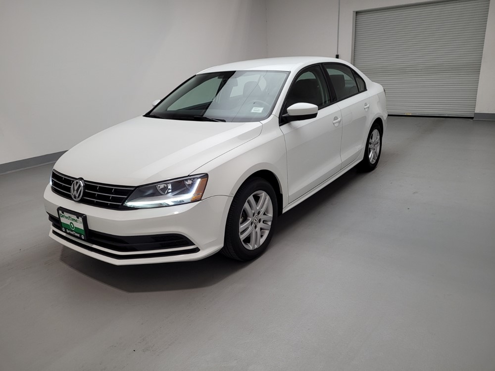 Used 2018 Volkswagen Jetta Driver Front Bumper