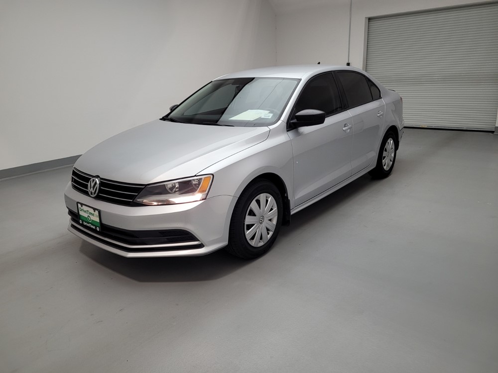 Used 2016 Volkswagen Jetta Driver Front Bumper