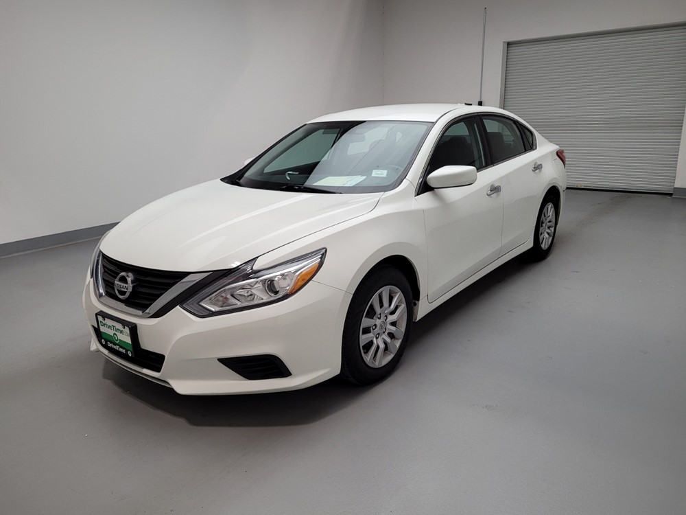 Used 2016 Nissan Altima Driver Front Bumper