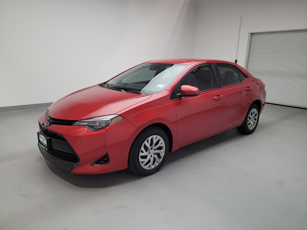 Used 2018 Toyota Corolla Driver Front Bumper