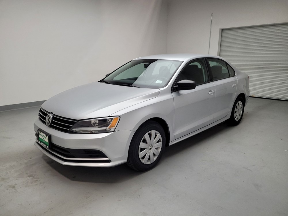 Used 2016 Volkswagen Jetta Driver Front Bumper