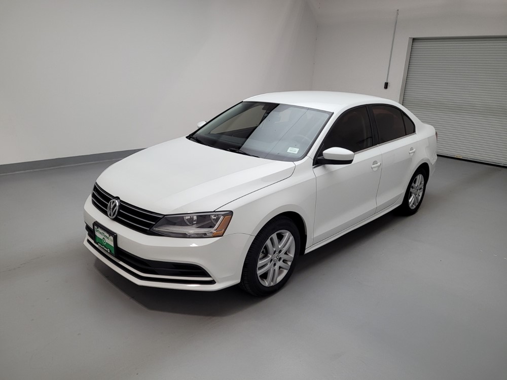 Used 2017 Volkswagen Jetta Driver Front Bumper