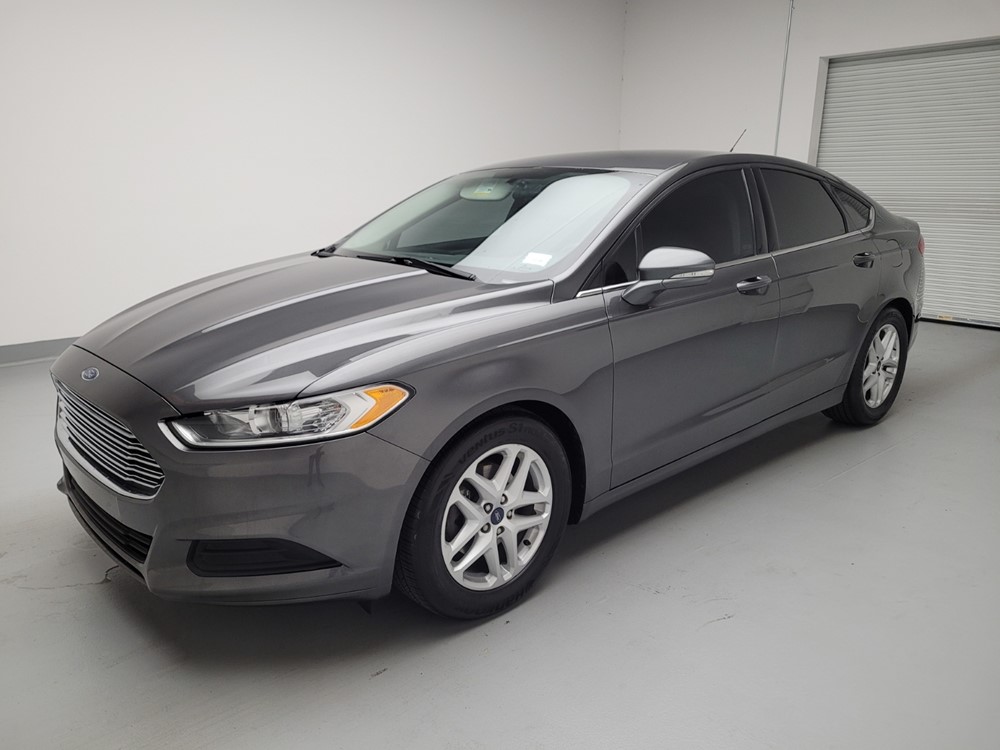 Used 2016 Ford Fusion Driver Front Bumper