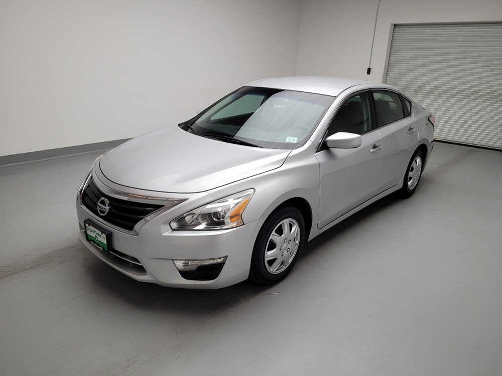 Used 2015 Nissan Altima Driver Front Bumper