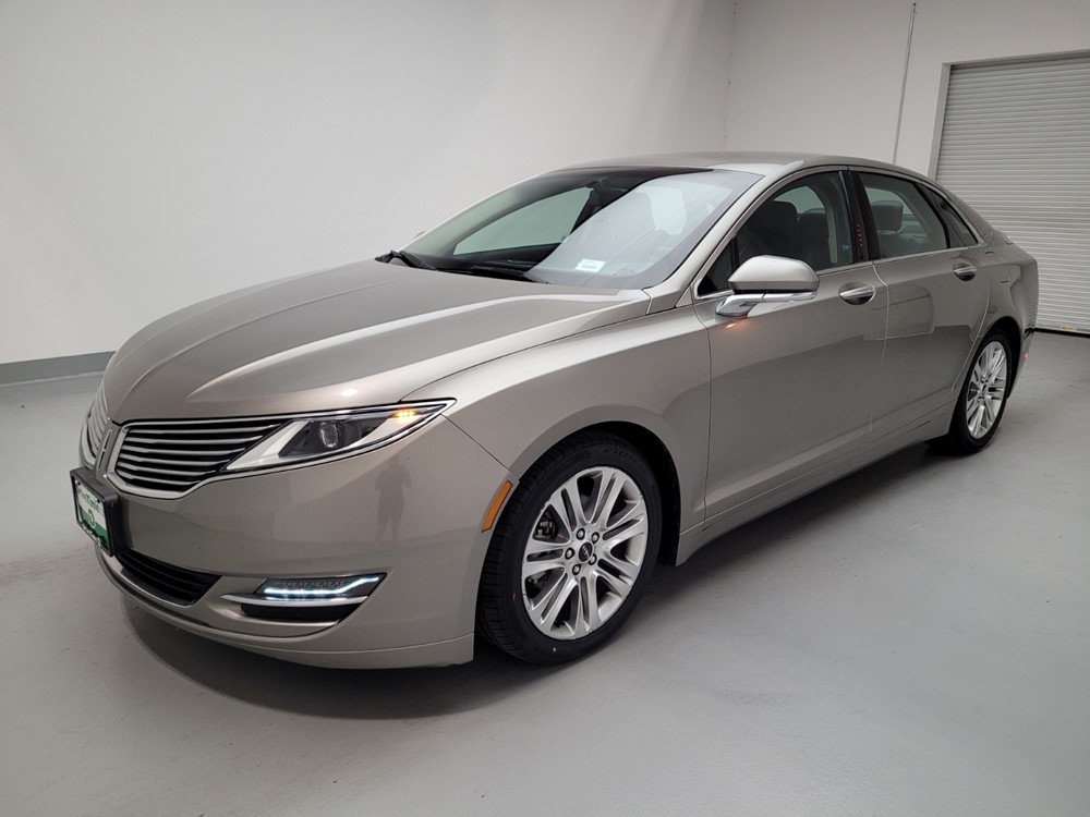 Used 2015 Lincoln MKZ Driver Front Bumper