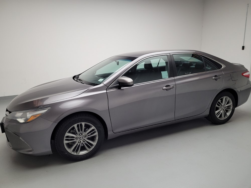 Used 2016 Toyota Camry Driver Front Bumper