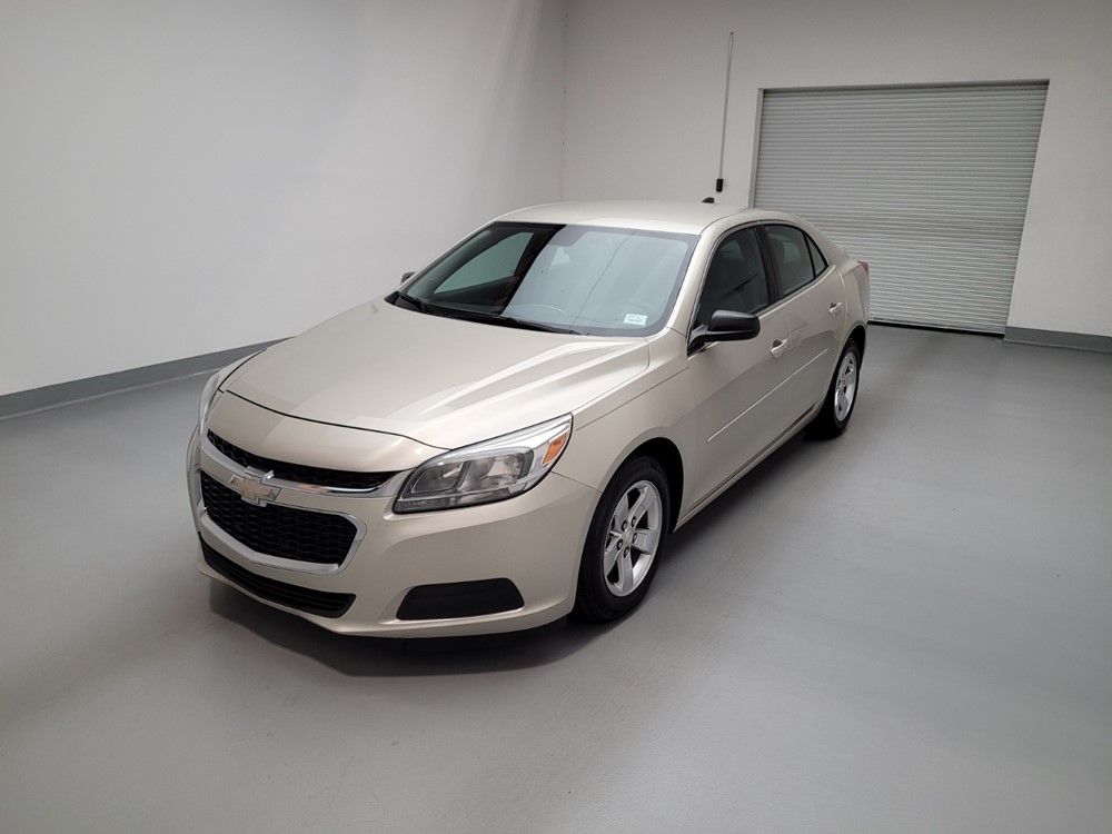Used 2015 Chevrolet Malibu Driver Front Bumper
