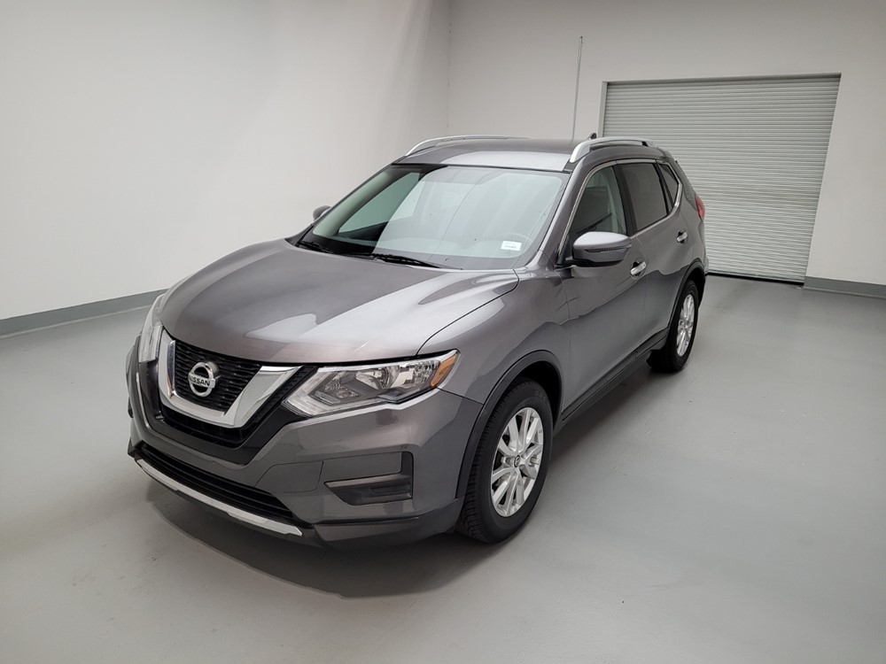 Used 2017 Nissan Rogue Driver Front Bumper