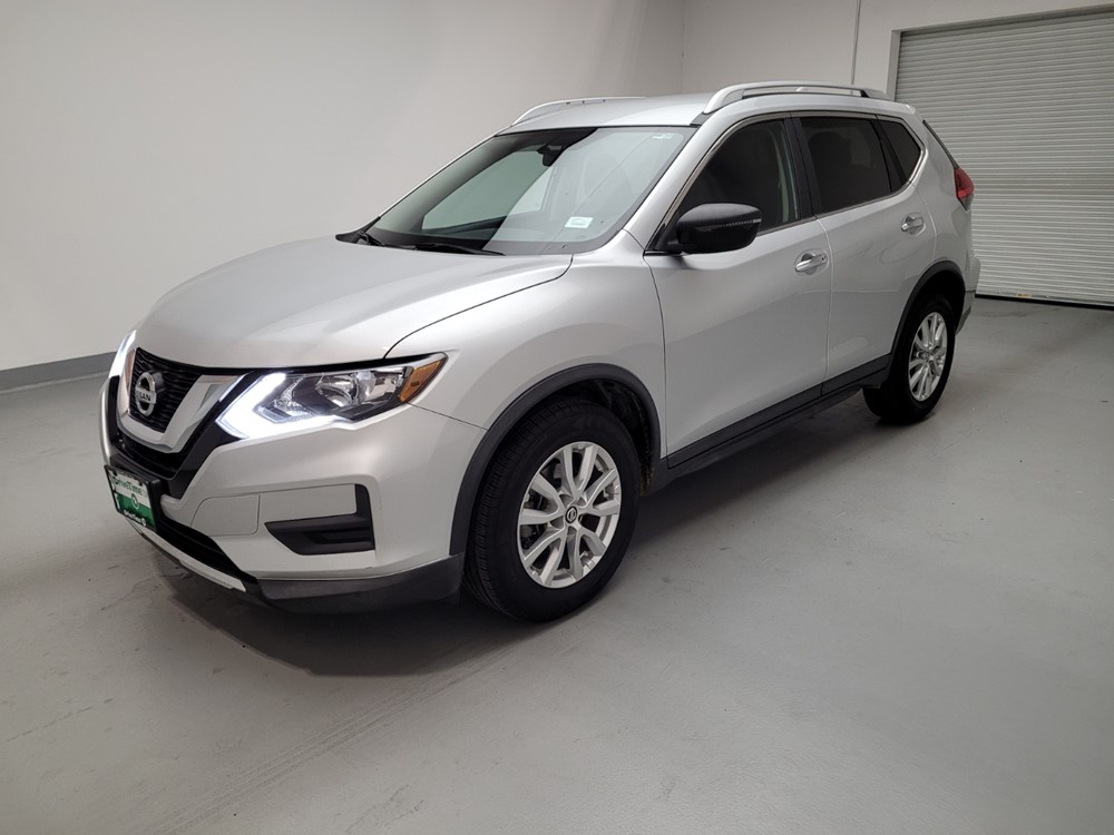 Used 2017 Nissan Rogue Driver Front Bumper
