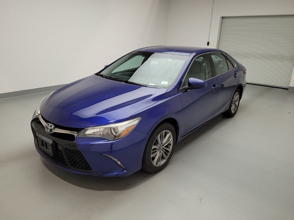 Used 2016 Toyota Camry Driver Front Bumper