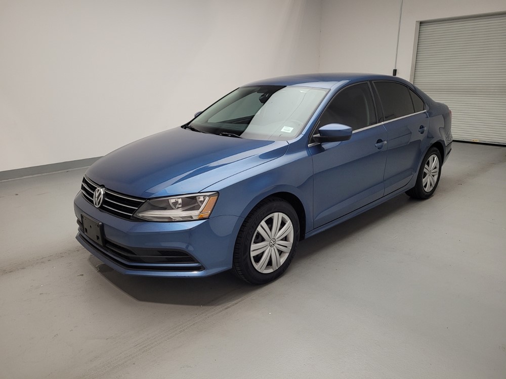 Used 2017 Volkswagen Jetta Driver Front Bumper