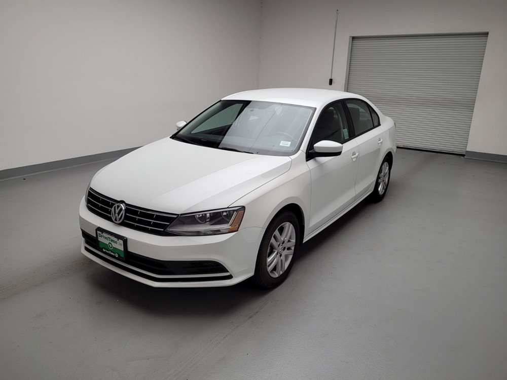 Used 2018 Volkswagen Jetta Driver Front Bumper