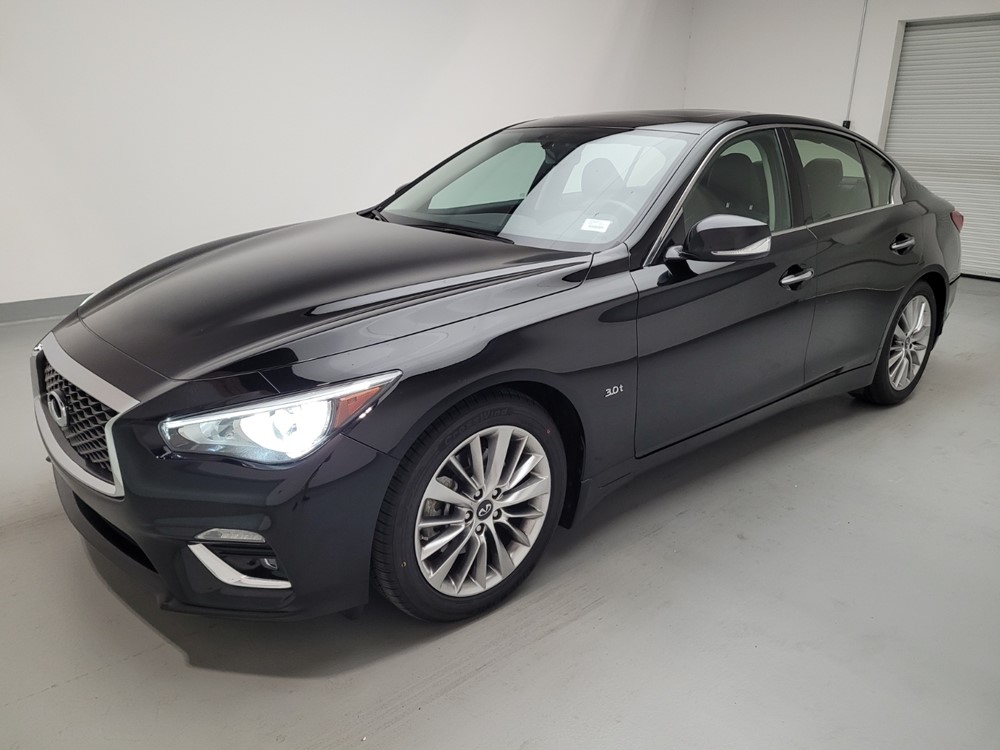 Used 2018 INFINITI Q50 Driver Front Bumper