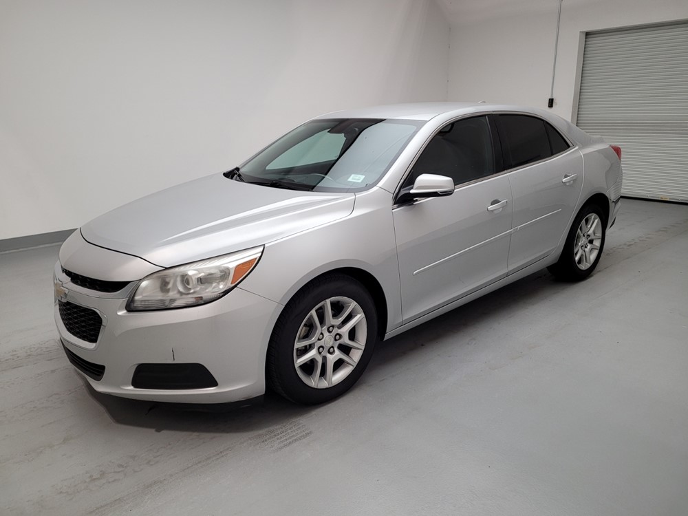 Used 2014 Chevrolet Malibu Driver Front Bumper