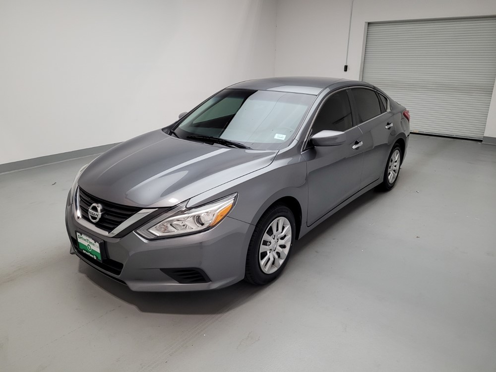Used 2016 Nissan Altima Driver Front Bumper