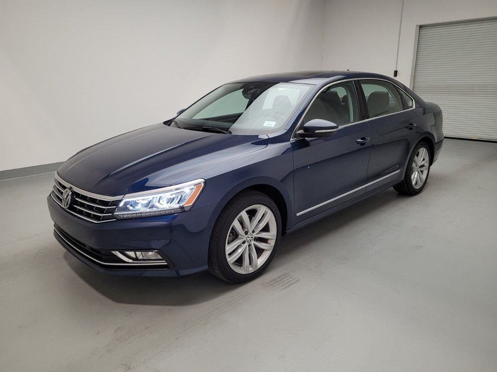 Used 2018 Volkswagen Passat Driver Front Bumper