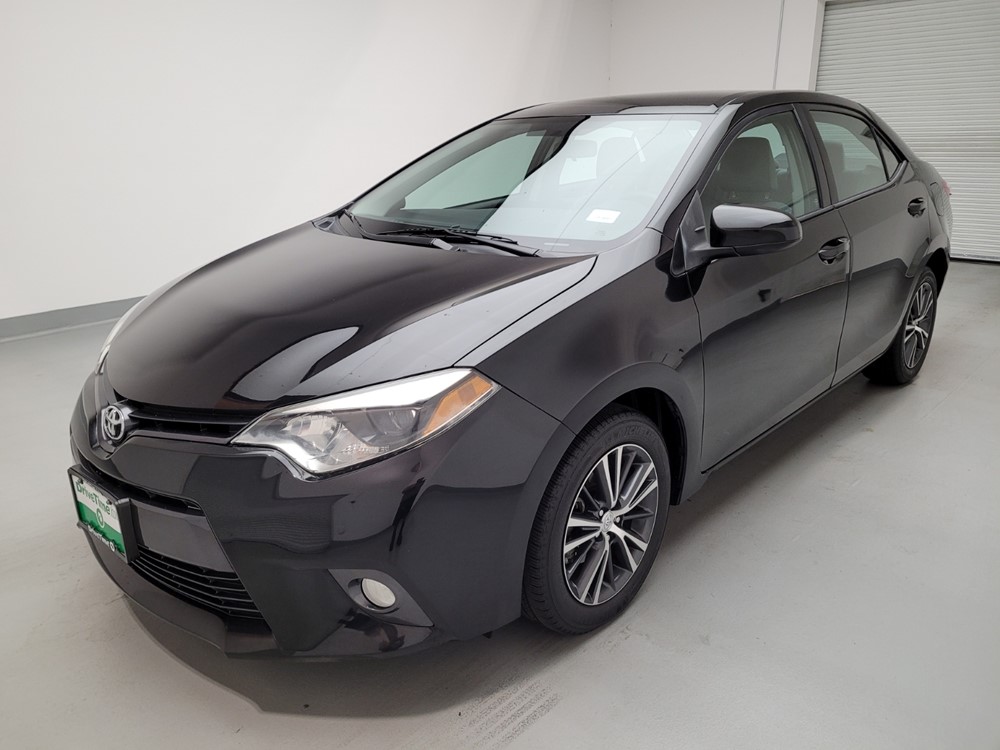 Used 2016 Toyota Corolla Driver Front Bumper