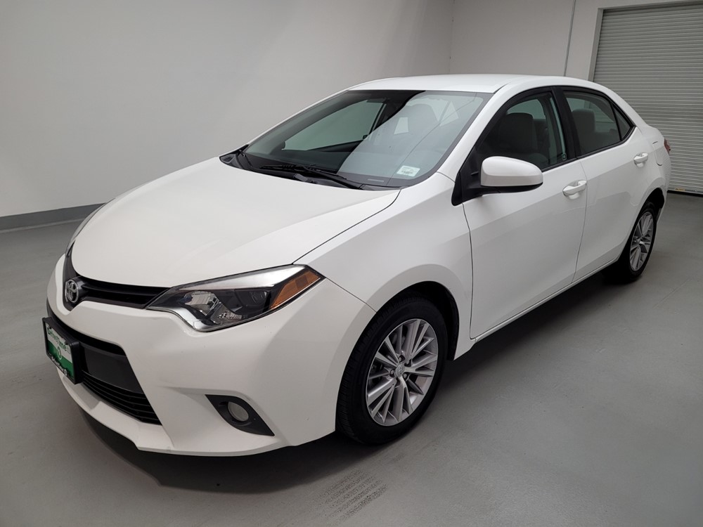 Used 2015 Toyota Corolla Driver Front Bumper
