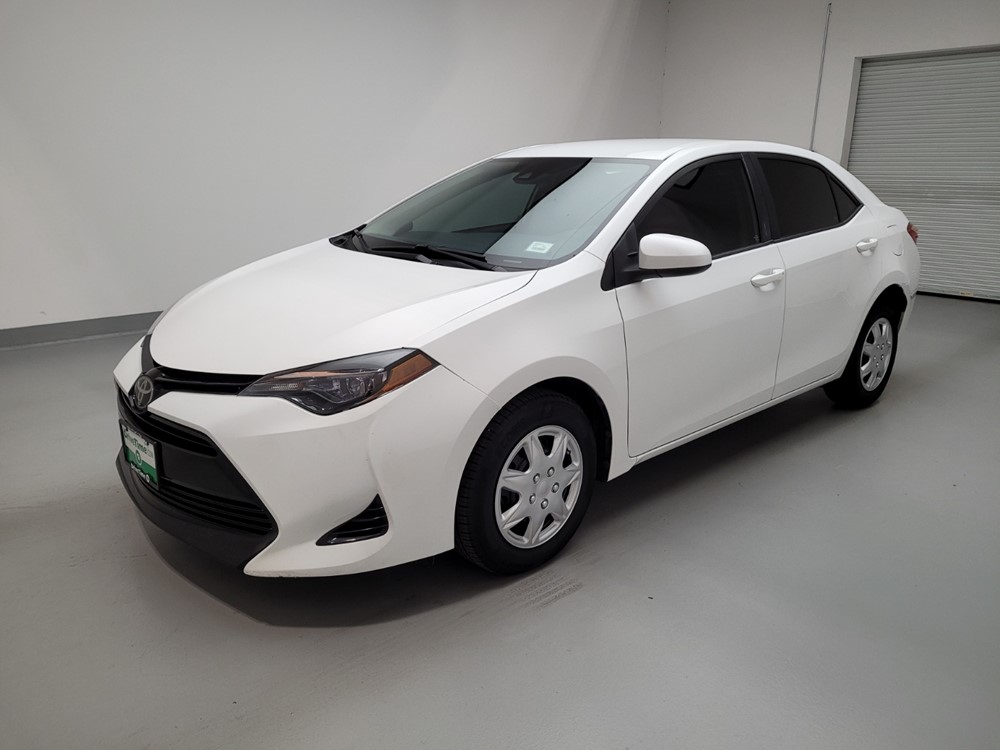 Used 2017 Toyota Corolla Driver Front Bumper
