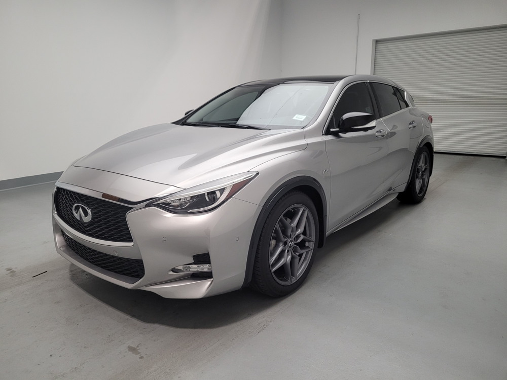 Used 2018 INFINITI QX30 Driver Front Bumper