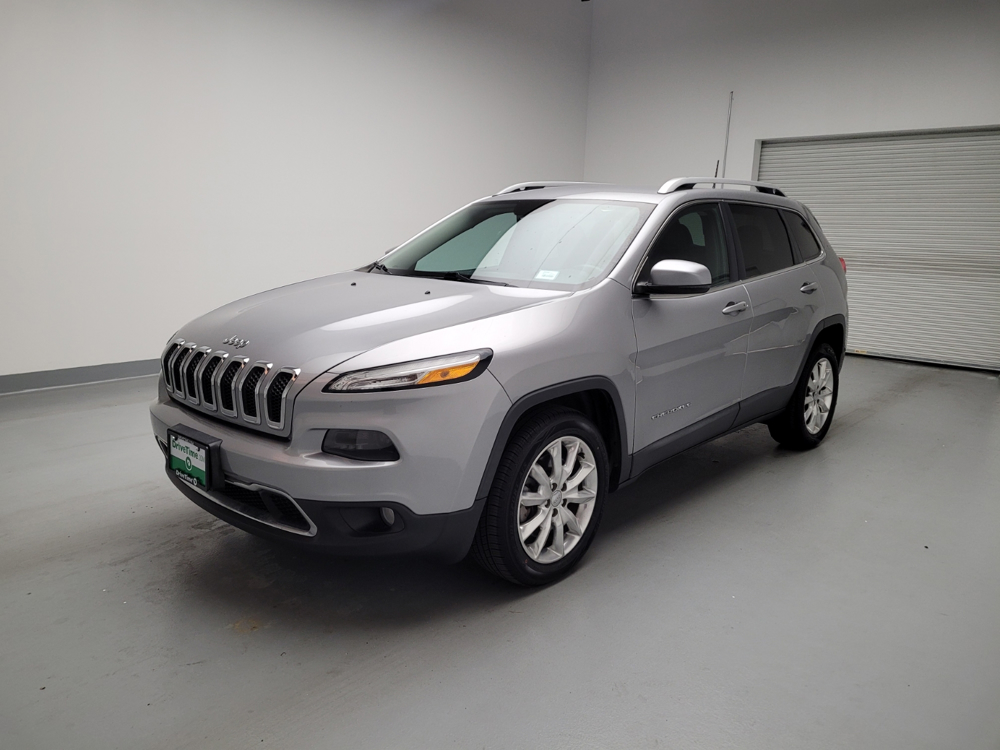 Used 2017 Jeep Cherokee Driver Front Bumper