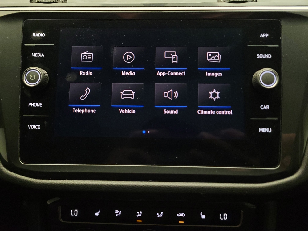 2020 Volkswagen Tiguan SE - Photo 19