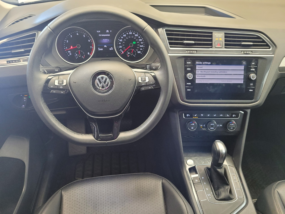 2020 Volkswagen Tiguan SE - Photo 17