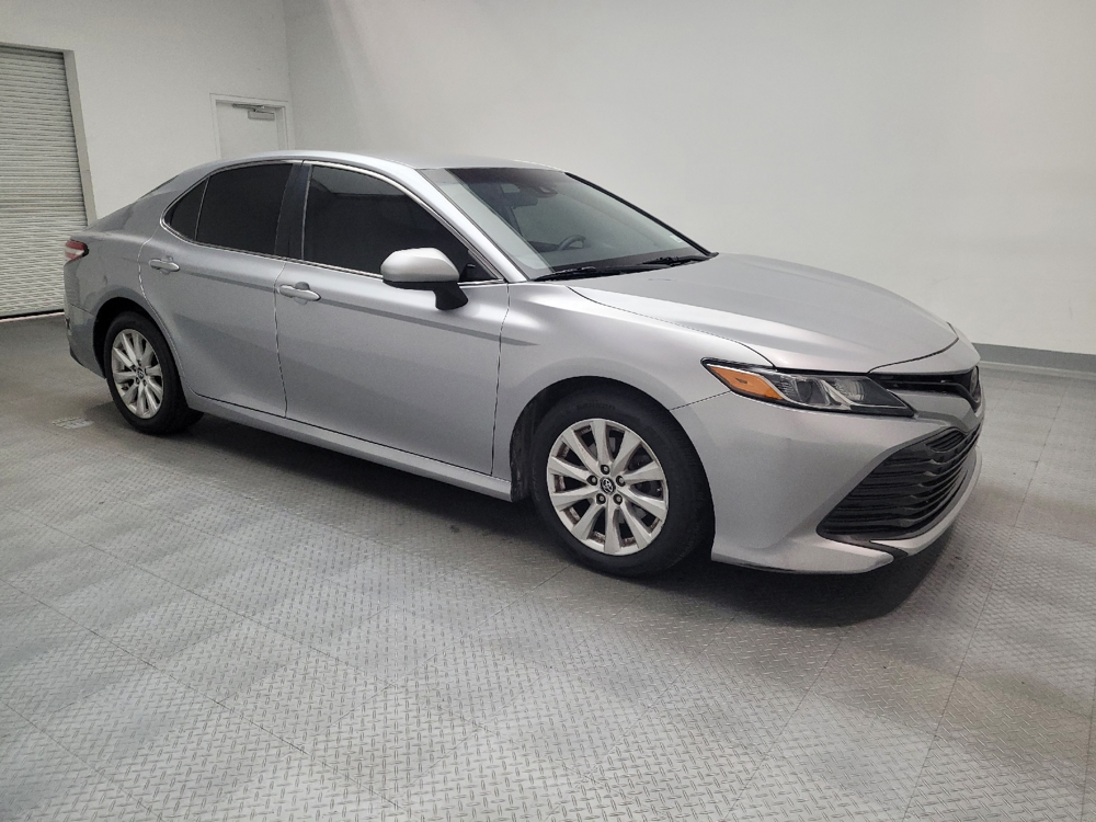 2019 Toyota Camry LE photo 10